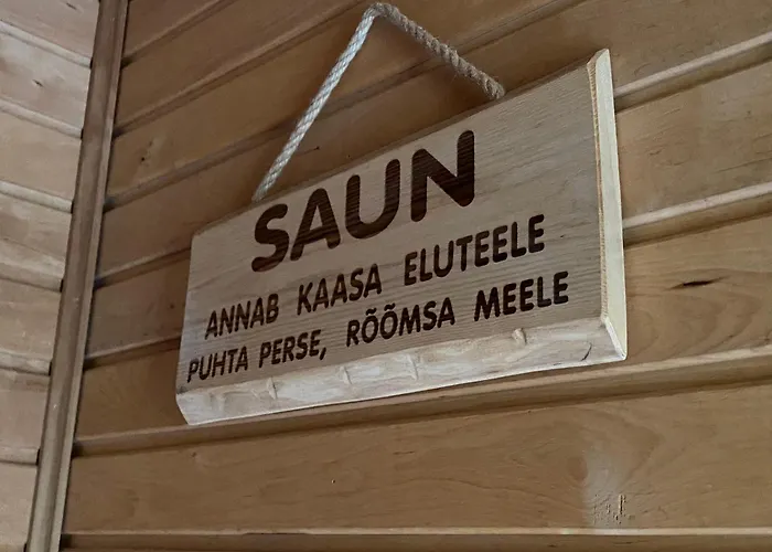 Merineitsi Peamaja Saunaga Kahele